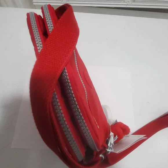 Kipling - Picture 2 of 5